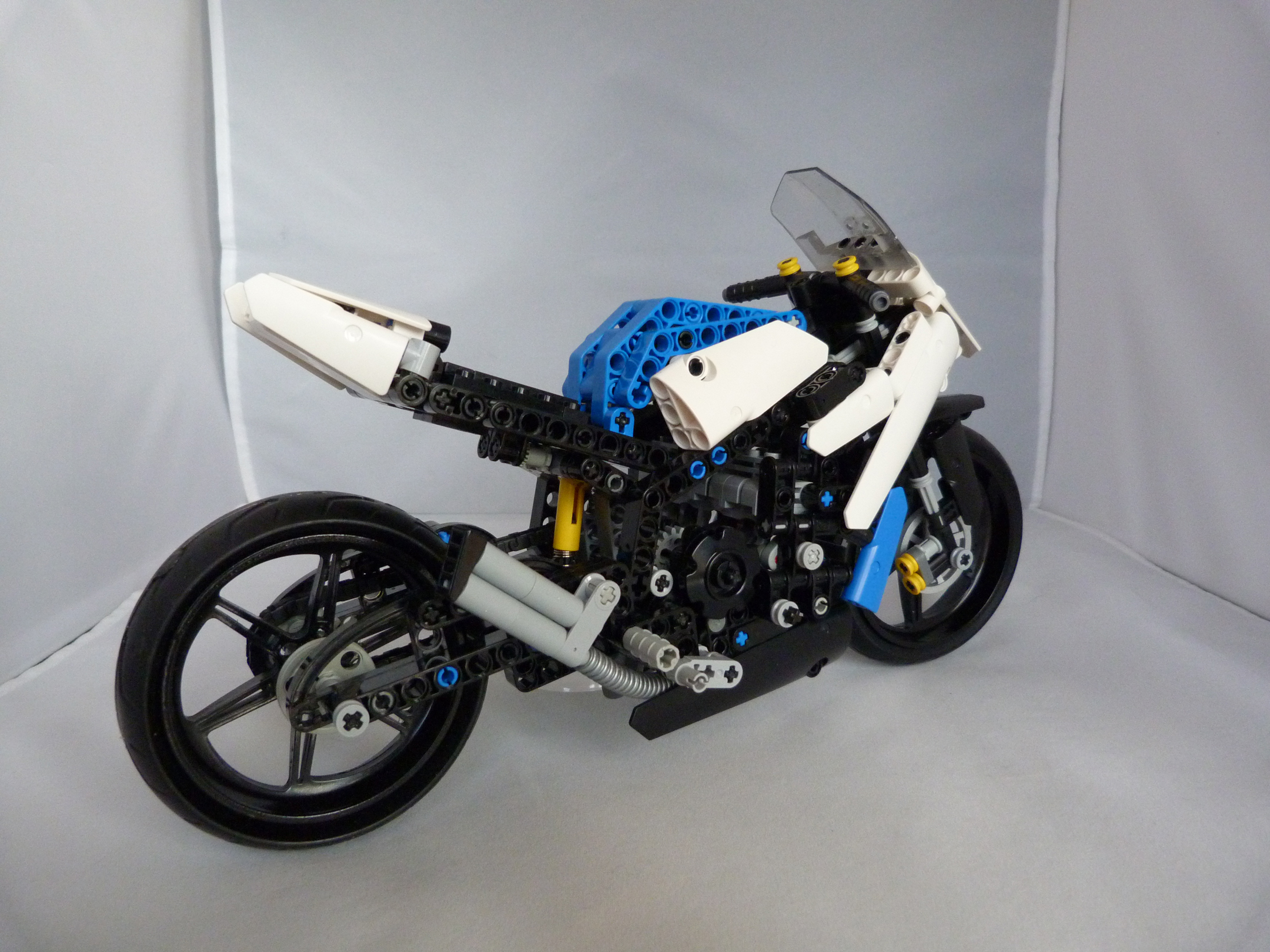 [MOC] LEGO TECHNIC BMW 1000 R | MOCHUB